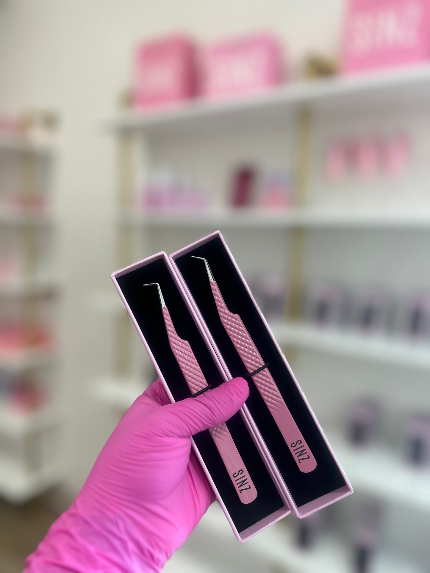 SINZ PINK BADDIE DUO TWEEZERS 😈💗 ( Fiber Tip )